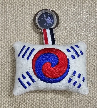 데니태극기 쿠션 키링